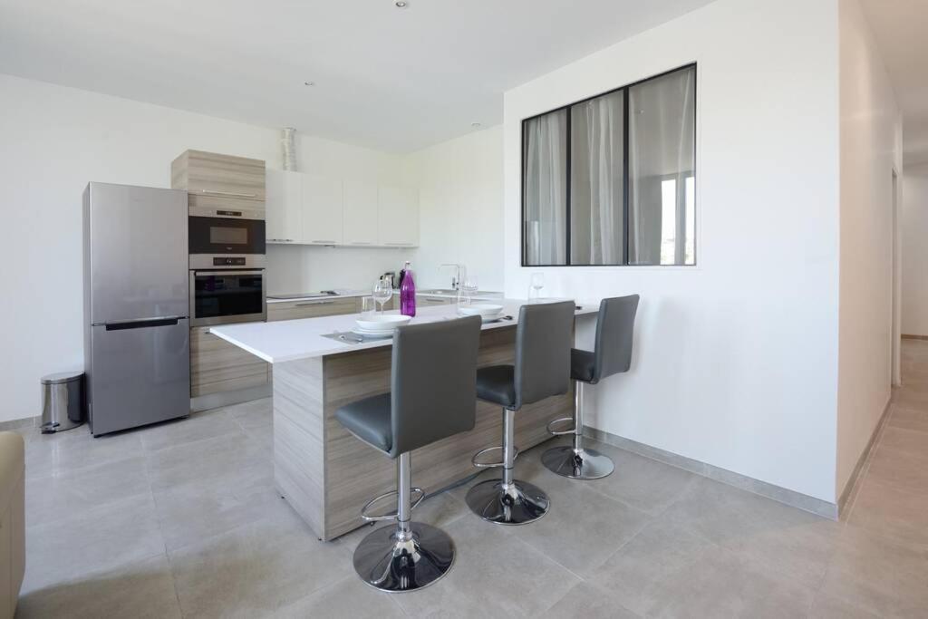 La Ciotat - Magnifique Appartement Climatise Sur Le Port Exteriör bild